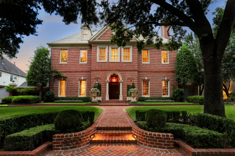 8830 Stable Crest Boulevard